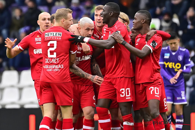 OFFICIEEL: Antwerp haalt defensieve versterking binnen