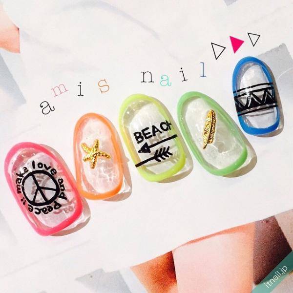 オフィスネイルでも活躍 ネオンカラーの夏ネイルあつめました Trill トリル