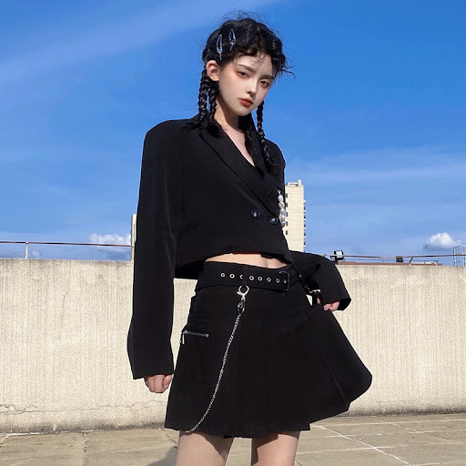Title 5, Dark Womens Short High Waist Pleated Skirt. Ac...
