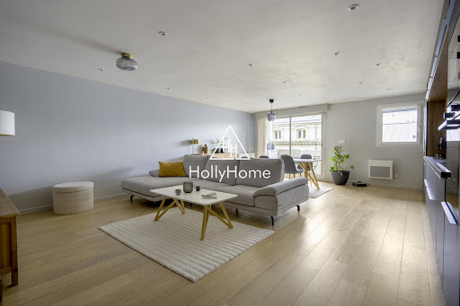 Apartment 4