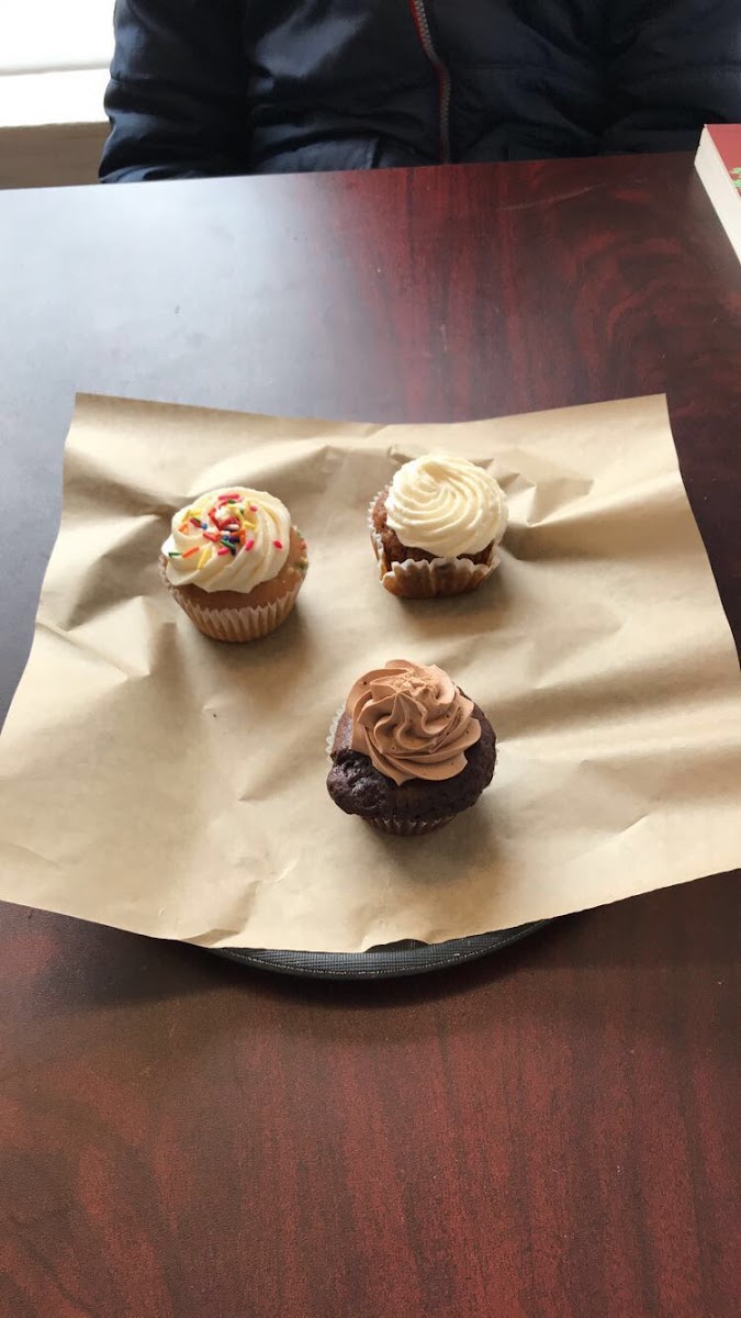 Gluten-Free Cupcakes at Rise Bakery