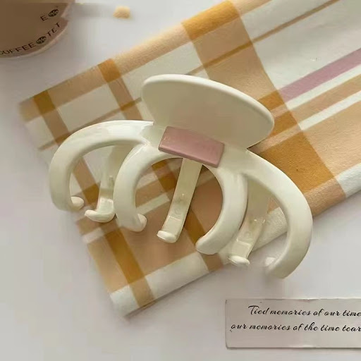 Title 2, Womens Summer High Sense Headdress Hairpin. El...
