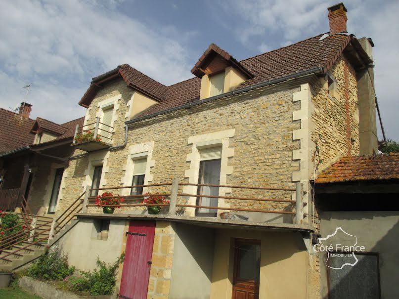 Vente ferme 10 pièces 230 m² à Tamniès (24620), 874 000 €