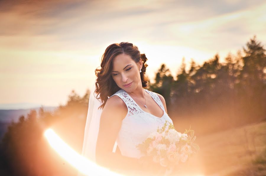 Nhiếp ảnh gia ảnh cưới Király Lexa (lexaphotography). Ảnh của 12 tháng 4 2019