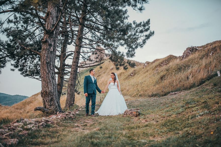 Fotografo di matrimoni Andrea Harčaríková (harcarikovaphoto). Foto del 16 aprile 2019