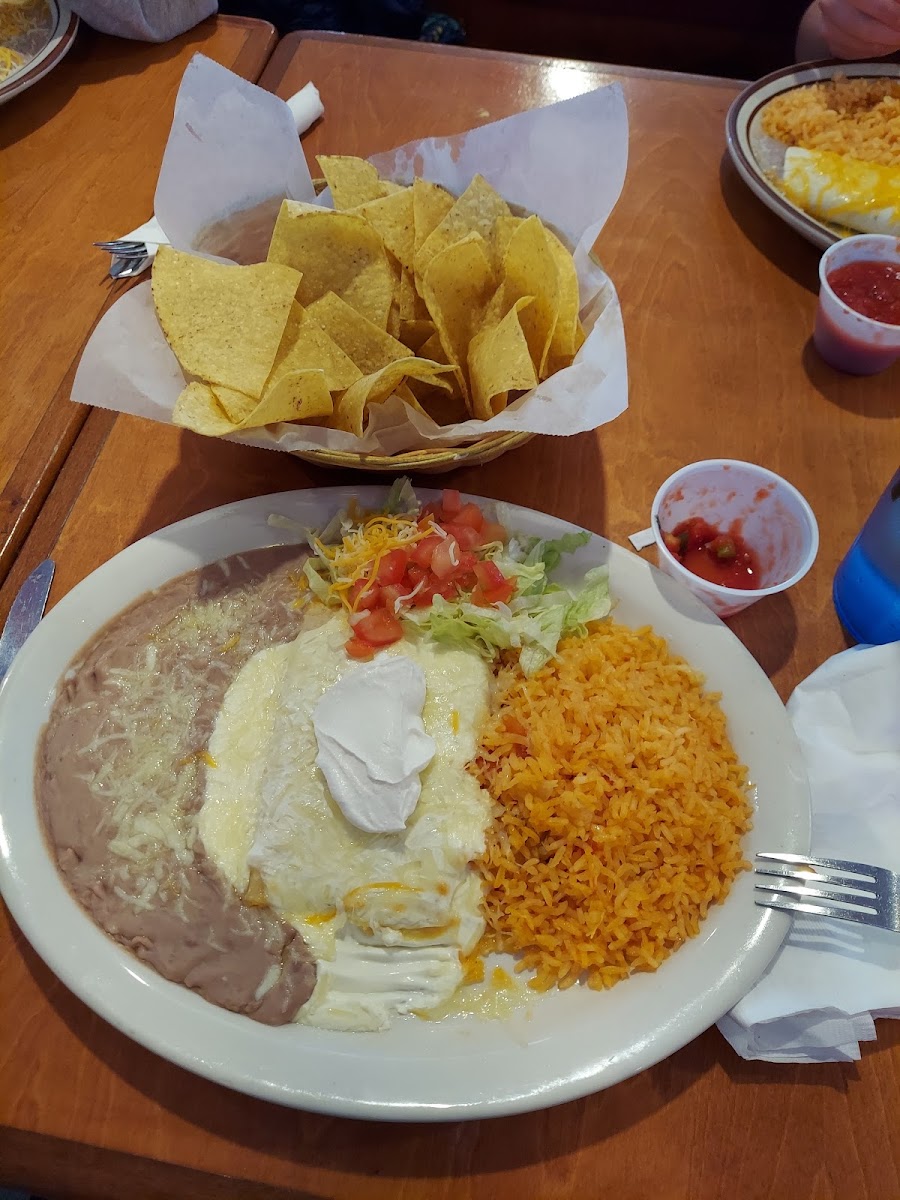 Cheese enchiladas with sour cream as the sauce.