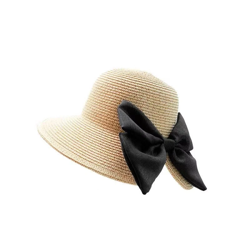 Chapeau de paille papillon tressé, style fin d'été, léger et respirant. Idéal pour la protection solaire et un look estival.