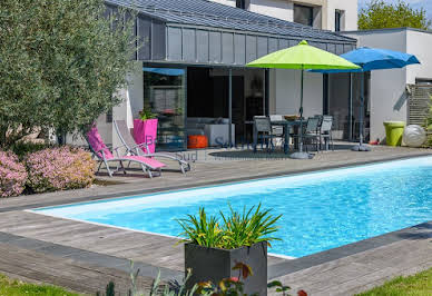 Maison avec piscine en bord de mer 19