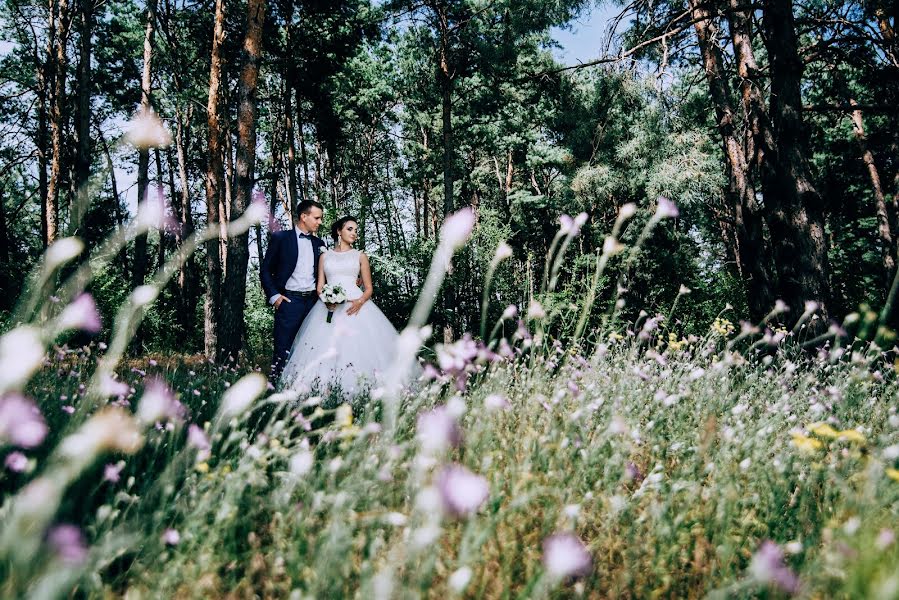 Fotógrafo de casamento Bogdan Konchak (bogdan2503). Foto de 8 de agosto 2016