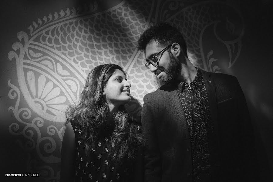 Fotógrafo de bodas Saikat Sain (momentscaptured). Foto del 19 de febrero 2018