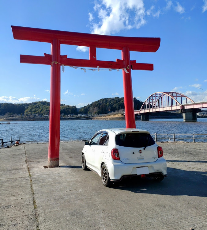 マーチのいつもいいね＆コメントありがとうございます🥰・『ホットハッチ』で行こうぜぇ🔥・オイル交換・洗車に関するカスタム事例の投稿画像2枚目