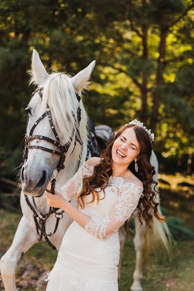 Photographe de mariage Marina Vladimirska (marinasirosh). Photo du 17 janvier 2017