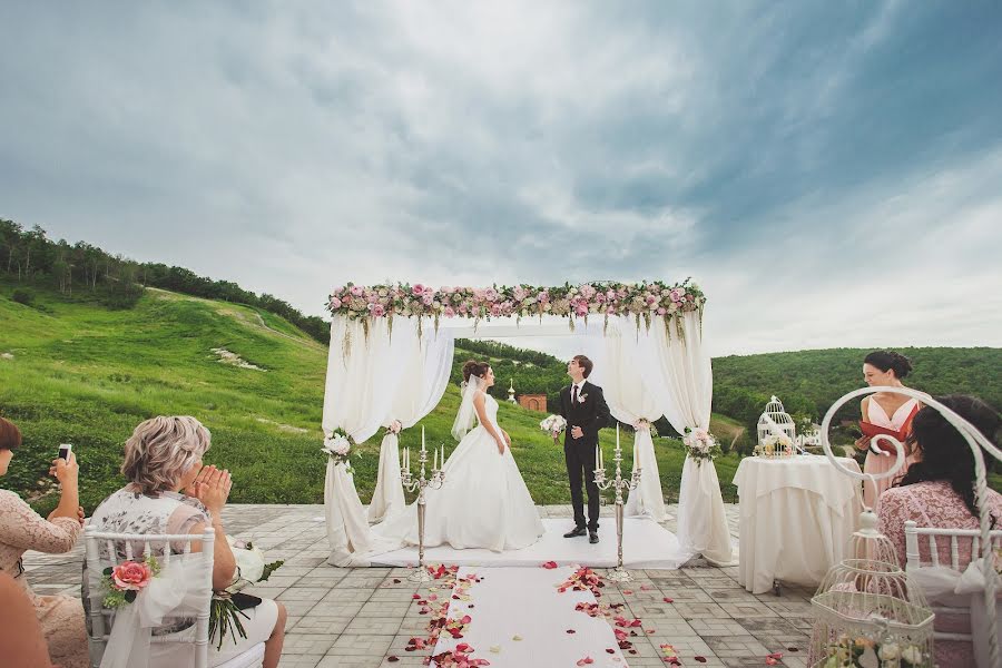 Bröllopsfotograf Kseniya Zolotukhina (ksenia-photo). Foto av 27 juni 2016