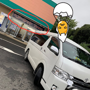 ハイエースバン TRH216K