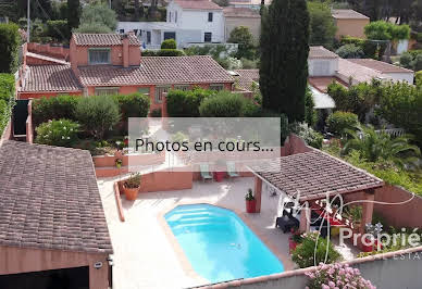 Villa with pool and terrace 7