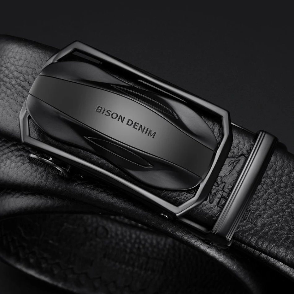 Ceinture en cuir pour homme, accessoire indispensable. Élégance intemporelle, cuir de qualité supérieure, boucle robuste et confort optimal.