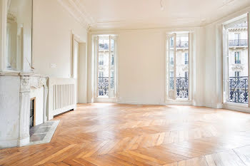 appartement à Paris 10ème (75)