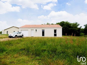 maison à Chapelle-Viviers (86)