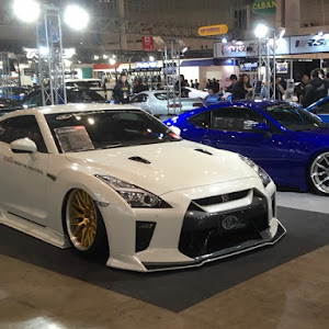 NISSAN GT-R