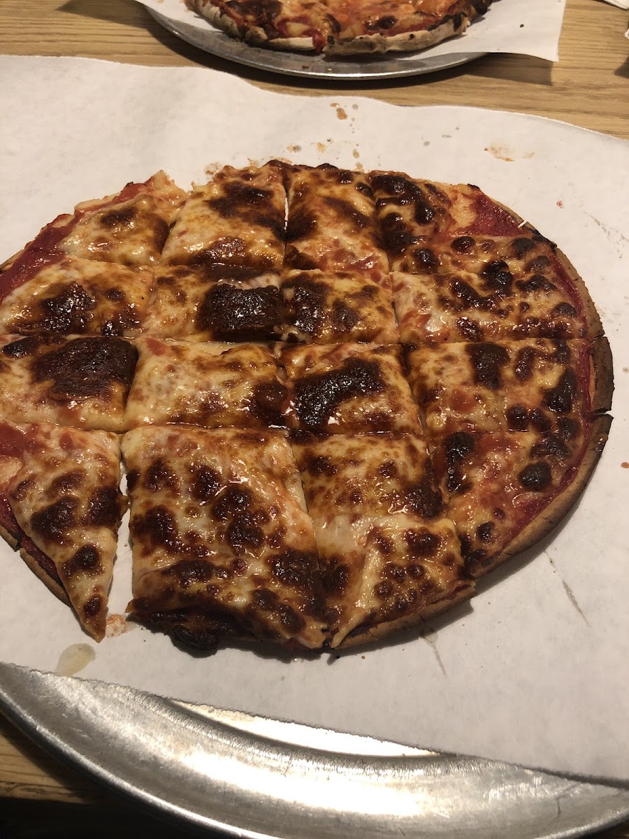 Gluten-Free Pizza at Sam's Pizza Palace