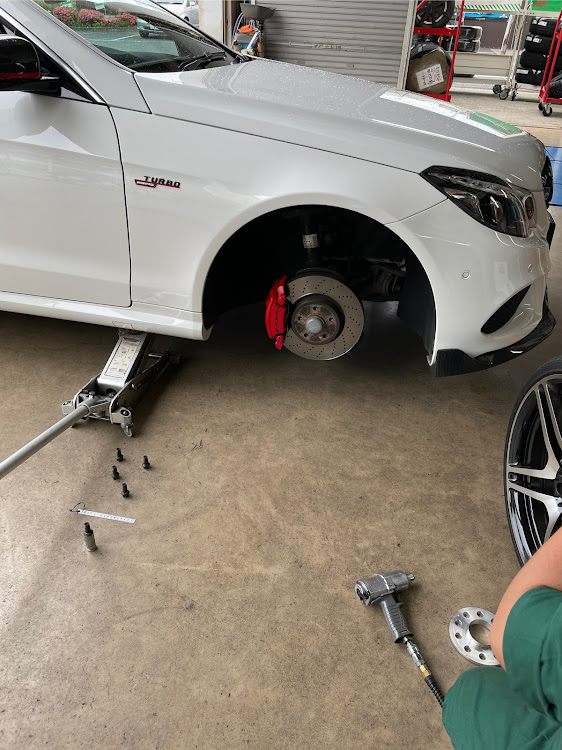 Eクラス クーペのツラツラ・c207・ワイトレ・Mercedes-Benzに関するカスタム事例の投稿画像1枚目