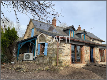 maison à Saint-Calais-du-Désert (53)