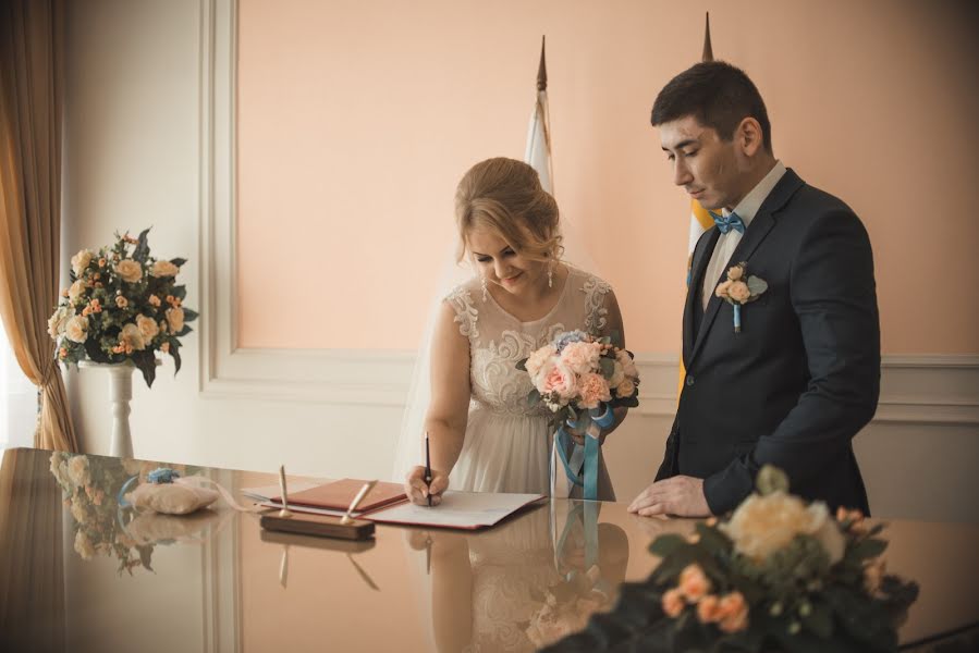 Photographe de mariage Maksim Ponon (gleam). Photo du 9 octobre 2017