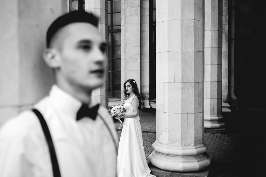 Fotógrafo de casamento Maksim Ostapenko (ostapenko). Foto de 7 de janeiro 2019