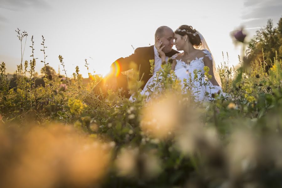 Fotógrafo de bodas Tomasz Cygnarowicz (tomaszcygnarowi). Foto del 23 de septiembre 2018