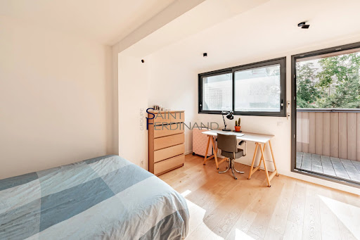 House with terrace 2