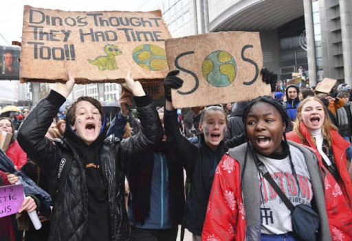 Desetine hiljada ljudi u Briselu traže veću aktivnost vlade u borbi protiv klimatskih promena
