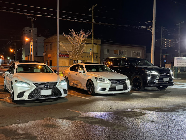 LSのLS600h・LS500h・LX570・ヤネカワマルチ・Lexus乗りの人と繋がりたいに関するカスタム事例の投稿画像1枚目