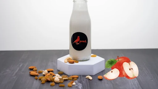 Apple & Dry Fruit Thickshake