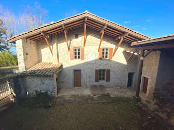 maison à Marches (26)