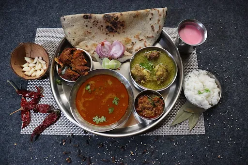 Apulki Boiler Chicken Thali [Serves 1]