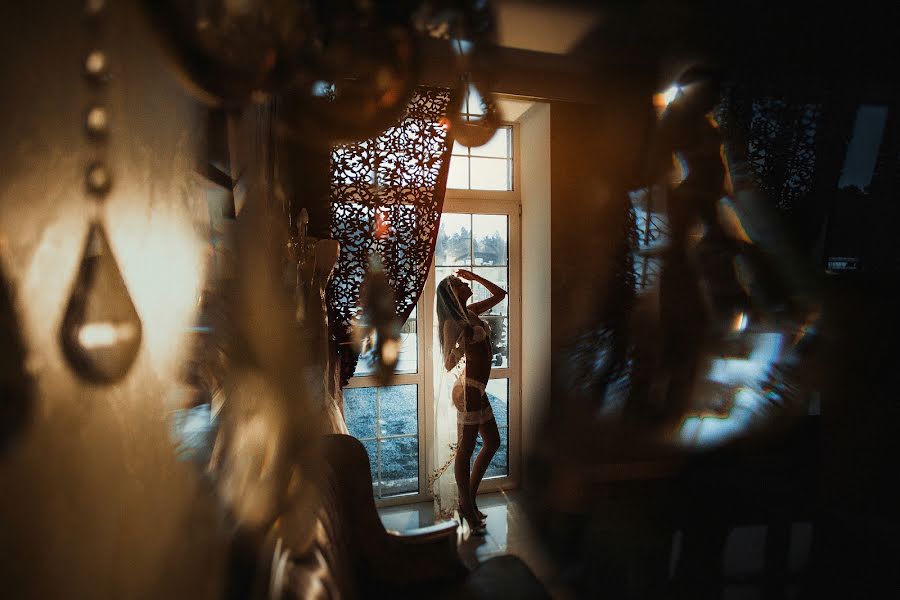 Fotógrafo de casamento Sergey Shulga (shulgafoto). Foto de 10 de abril 2015