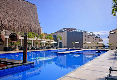 Maison avec piscine et terrasse 2