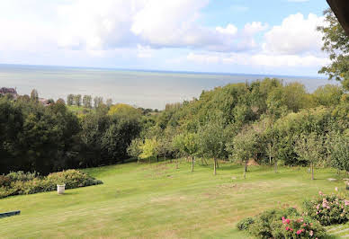 Seaside house with garden 5