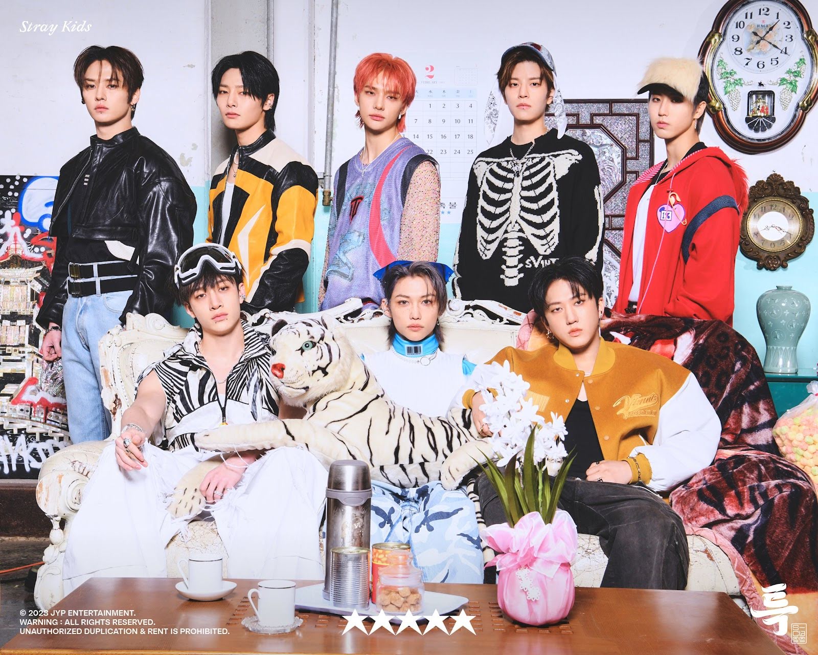 stray_kids_5_star_teaser_all_group