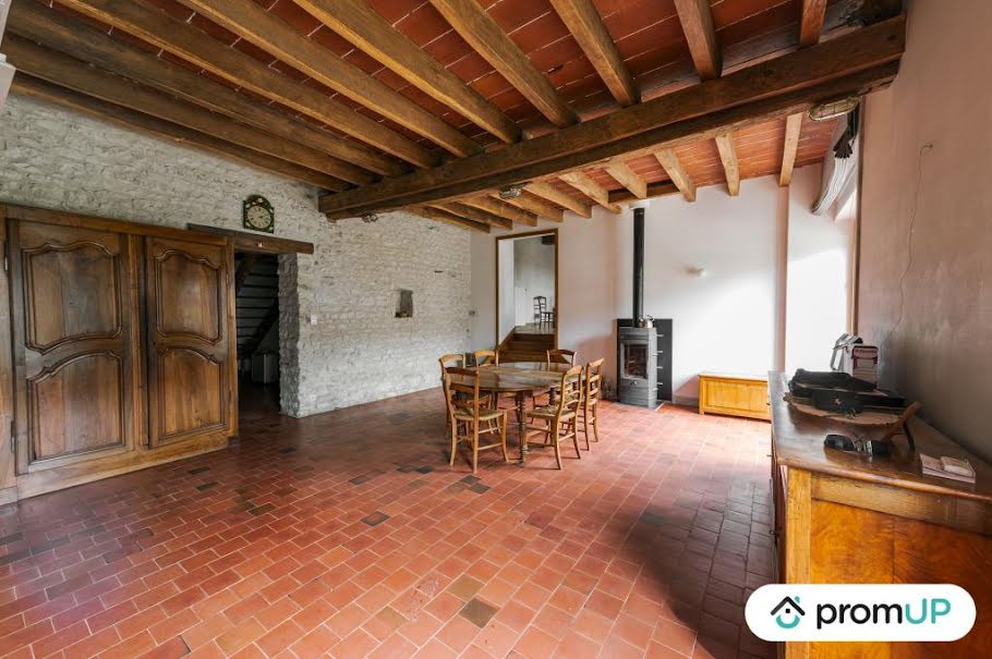 Vente maison 10 pièces 351 m² à Lindry (89240), 233 990 €