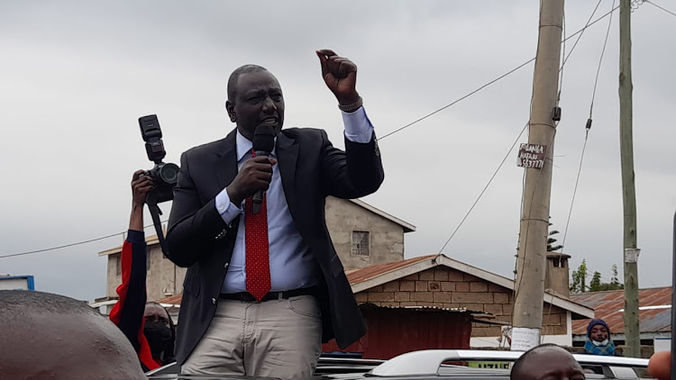 Naibu rais William Ruto akihutubia wananchi katika kaunti ya Machakos siku ya Jumapili