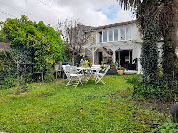 maison à Saint-Yzans-de-Médoc (33)