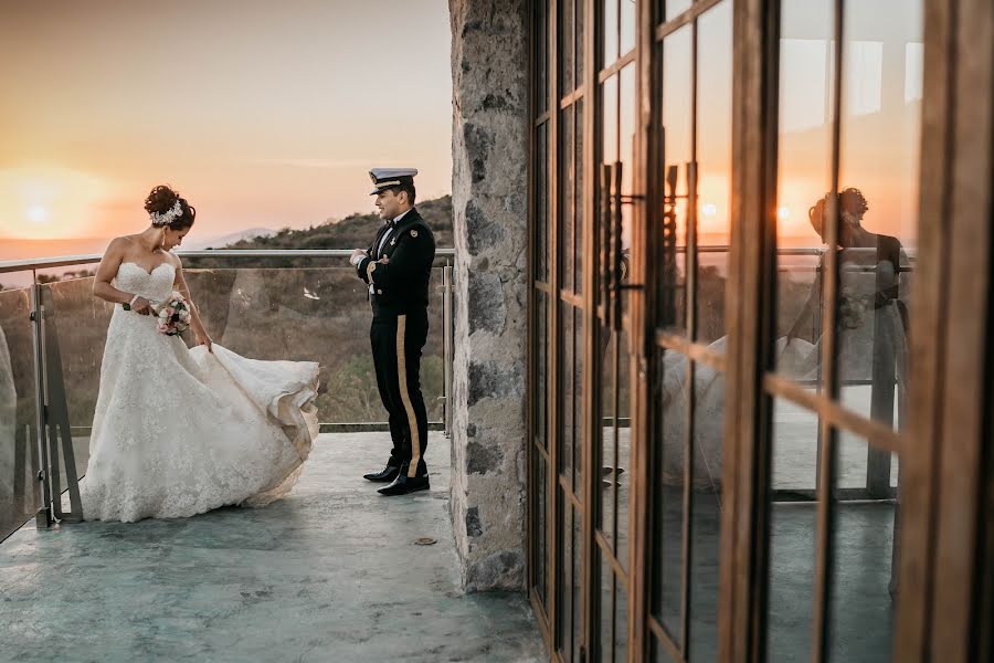 Fotógrafo de casamento Julio Rutiaga (juliorutiaga). Foto de 3 de maio 2021