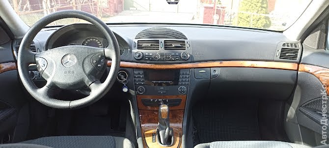 продам авто Mercedes E 220 E-klasse (W211) фото 4