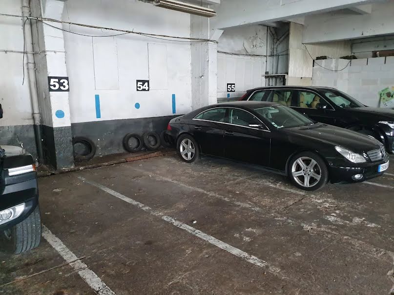 Location  parking  10 m² à Boulogne-sur-Mer (62200), 60 €