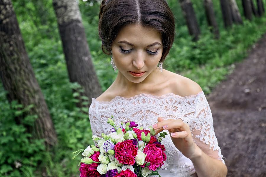 Fotógrafo de casamento Marina Scherbinina (shherbinina). Foto de 6 de setembro 2017