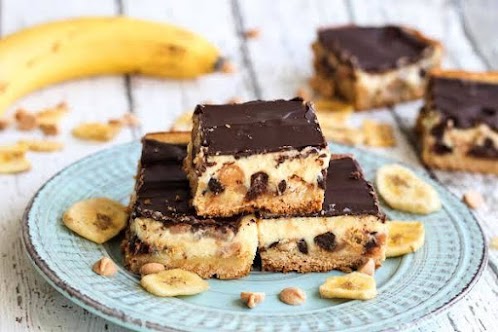 Chocolate Peanut Butter Banana Gooey Bars