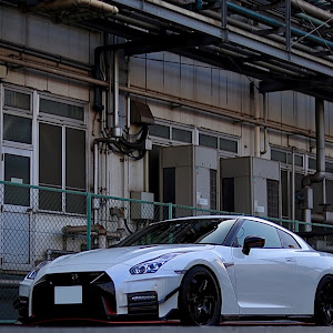 NISSAN GT-R R35