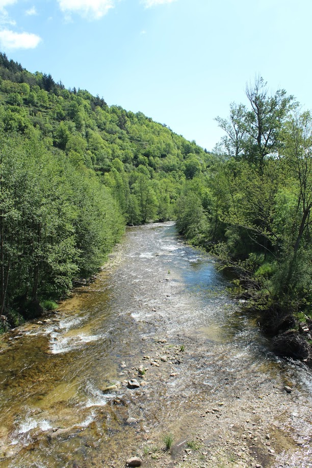 Désaignes, Le sentier des Vignes IcyNULucFs9NTw2OYUFbfXCV75jAhdltcrhnkRpFuYmlurILnYA-8gTbo25bc5vd4qBYw_6KPmXGiaVcE67yzyHdMjeME-uhbTMTS8Sykex2fRCOOzYsR3u8rxk1jiGxu14LzYg0F5zWyz0EyLRyVW7k2aaHFQ_H82KLK0-63u-Da88xH7pPOukd4bXgHhFnL_jBdv-lCYOrIkS-tp1_tt6R7JsRThunms8urSDuVm9wWYl0v6GAzZTUMT4DzCnIm-ZMSRhr9l60Y7ZA7xVA7XPUq9V7tFBknG3wu9UpyHcreNgIUEBTuL79rzNcGrwWEhFdSk1q-gTyRRfh1p_TcMm4cww1nFXcnTB9H8AlgJDzWNomWXLL7oaBpKcfCZz1movXxkguNcA69u7xq66mWP4r_GB_xWqdj1lKs8JD_-7jfYVPC889tIudcixX4LBmWG9c5GRQTaHr87_dpiV8zvsRUVennfYXgFYvdvnjLSuuFXqXlwCSa34yV7hQB5jfB0Xjqdcg8Aw3fqj1ExTFTV8Veb1Hc9hPgbGPylJdSJIlNqMzKrJDhZJSjmnJPnxcwVvWFsr17cca03CYTzmRvXZFhtdFZ_xU=w612-h917-no