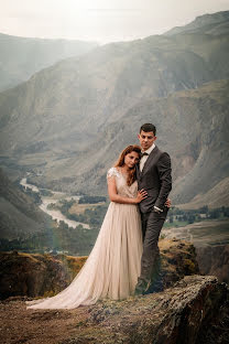 Fotógrafo de casamento Semen Viktorovich (prophotosv). Foto de 21 de maio 2020